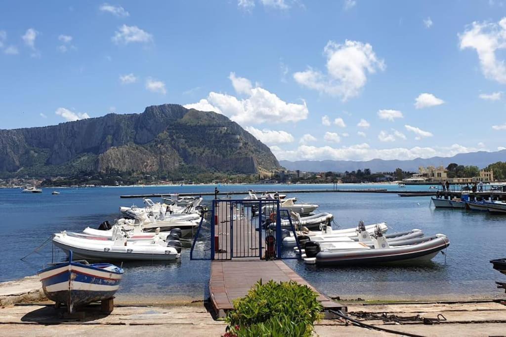 Le Vele Mondello, Villa A Due Passi Dal Mare Exterior photo